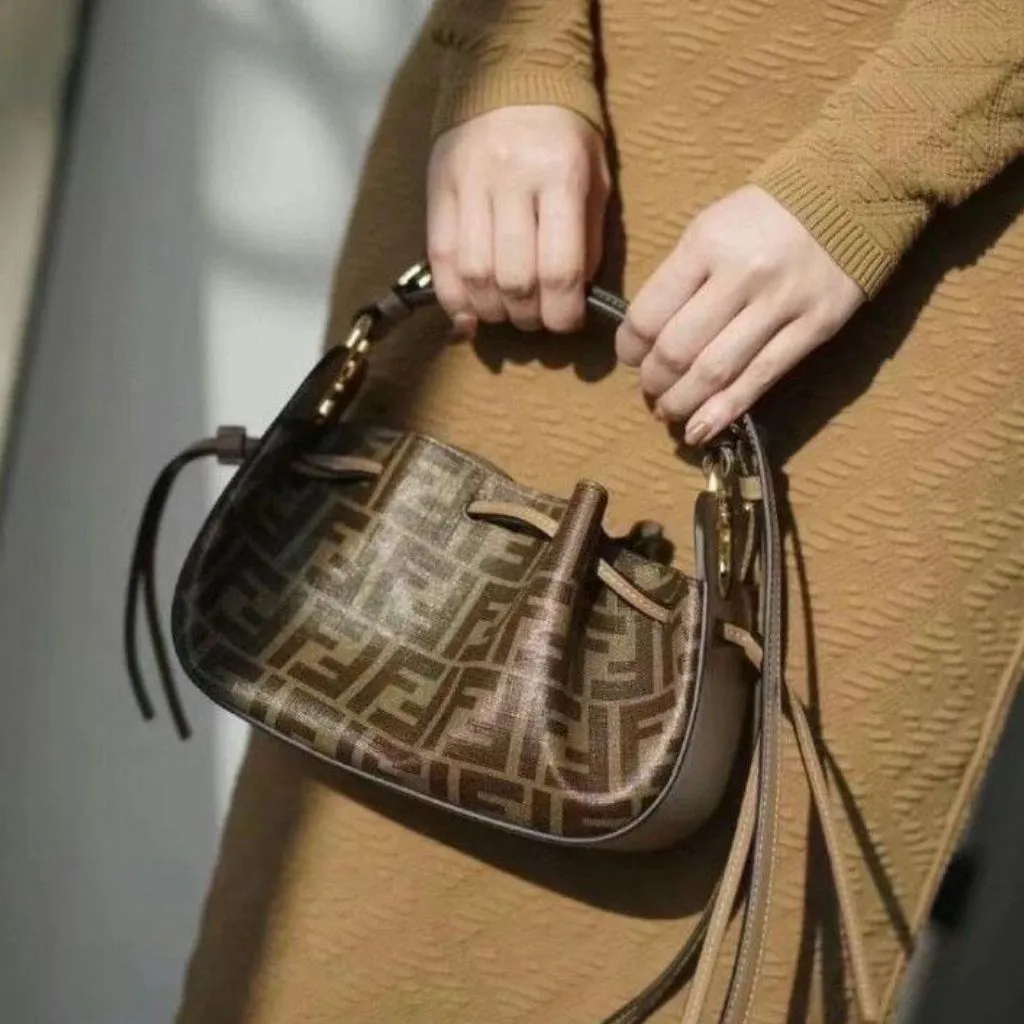 Designer Printed Pomodorino Mini Bucket Handbag For Women