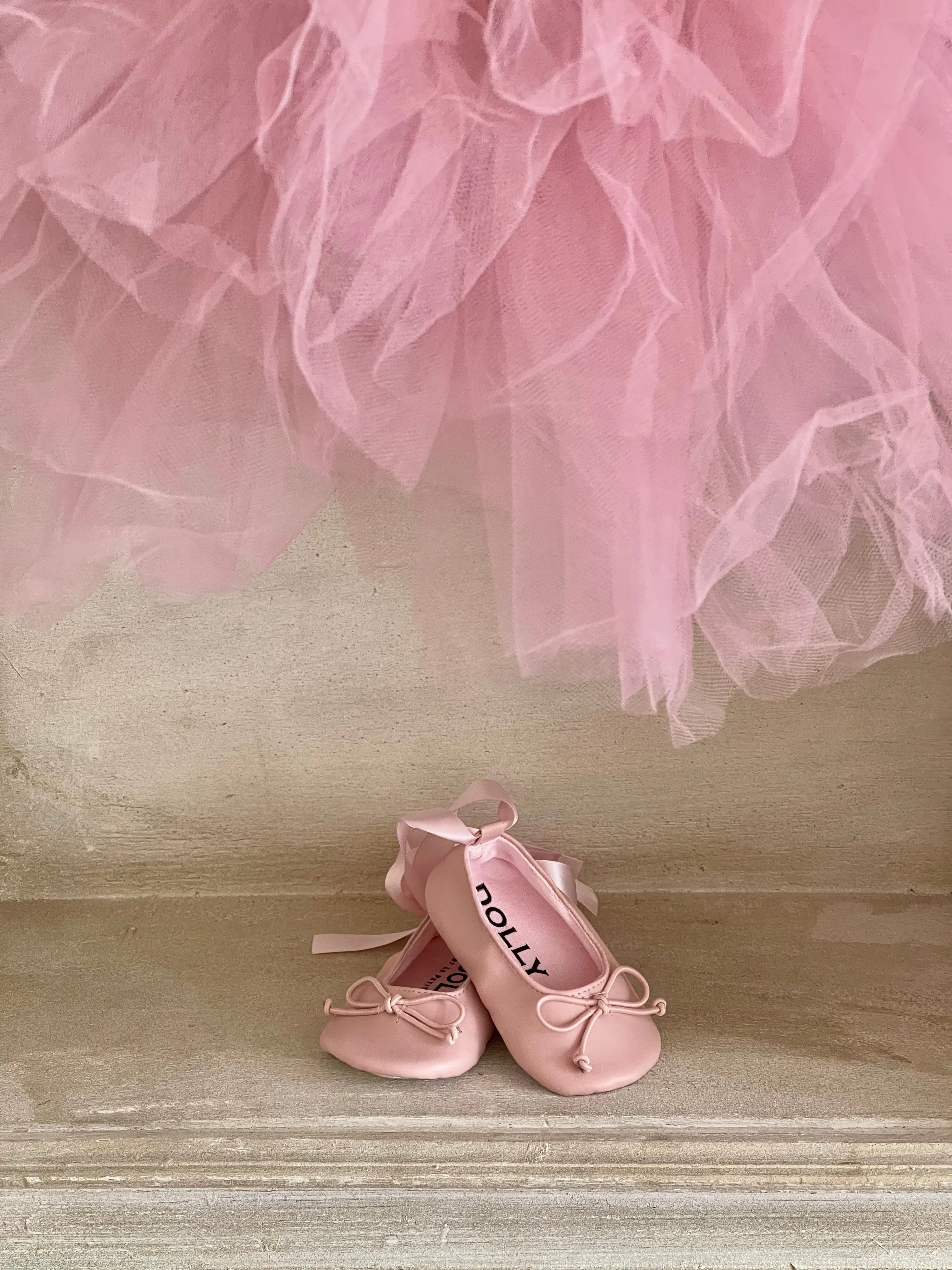 DOLLY by Le Petit Tom ® BABY BALLERINAS WITH RIBBONS pink