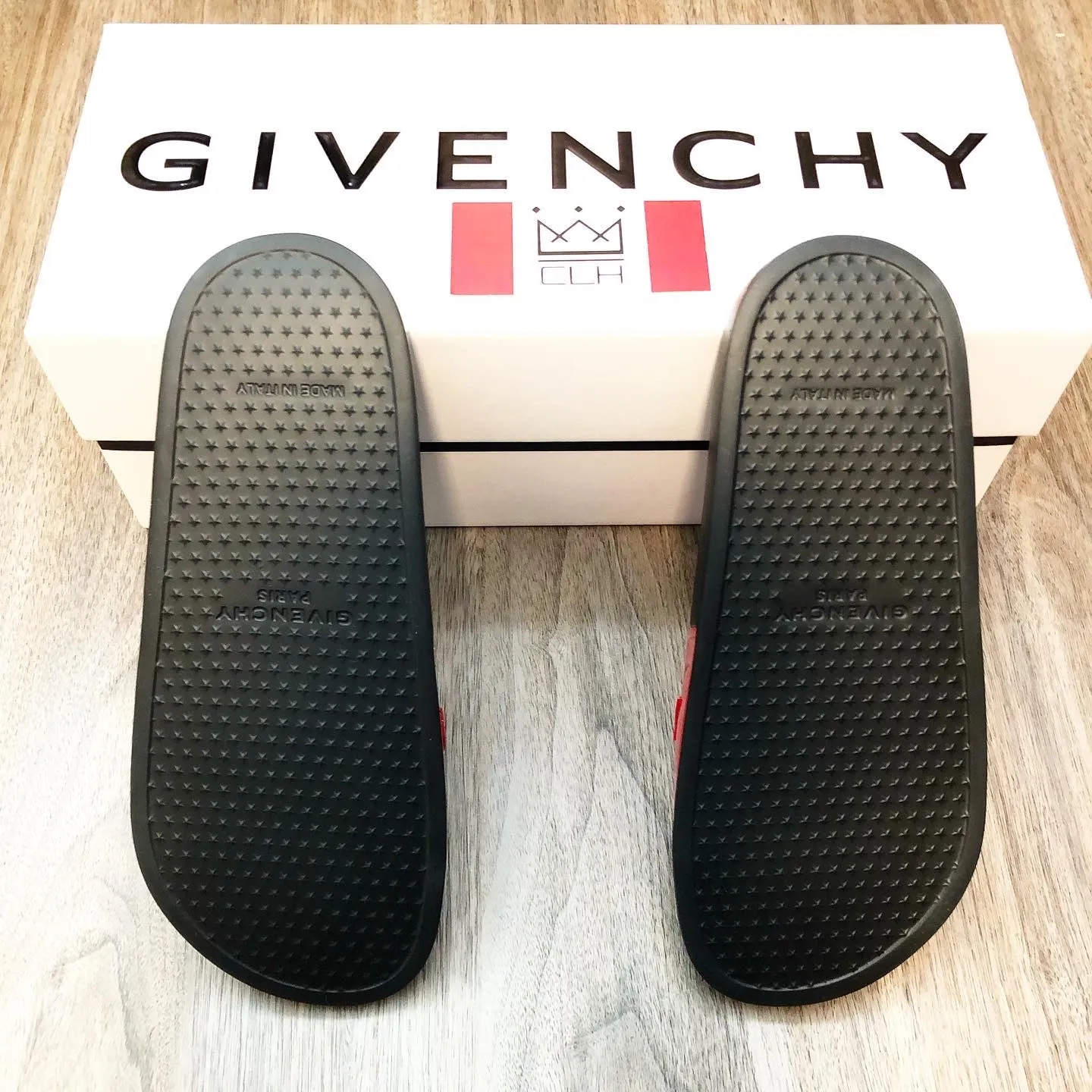 GIVENCHY SLIDES