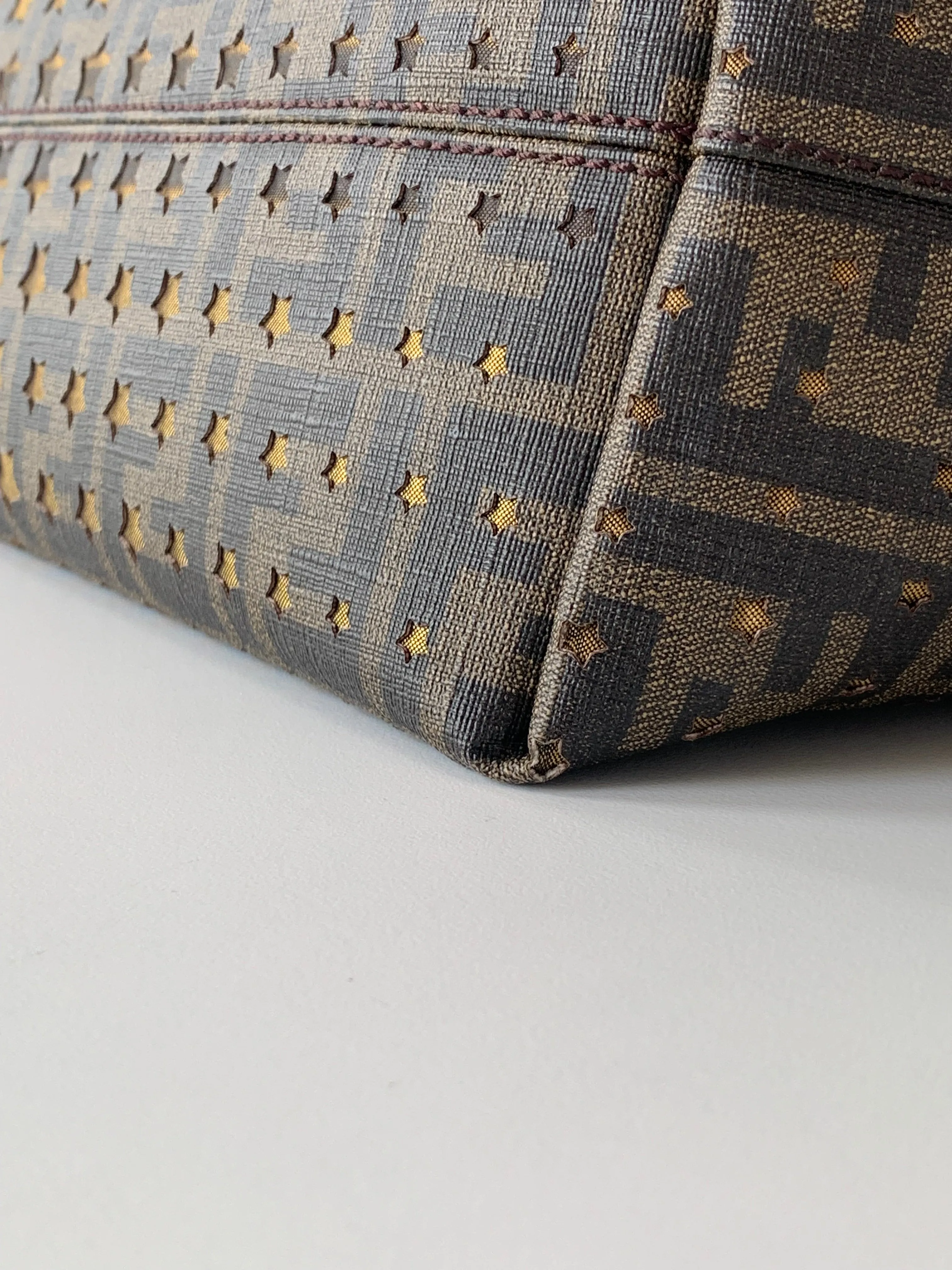 <b>FENDI</b> <br>Zucca Spalmati Stars Roll Tote