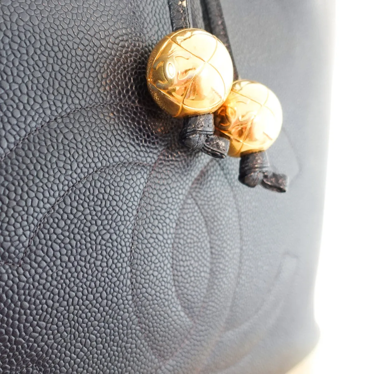 Neo soft navy leather tote