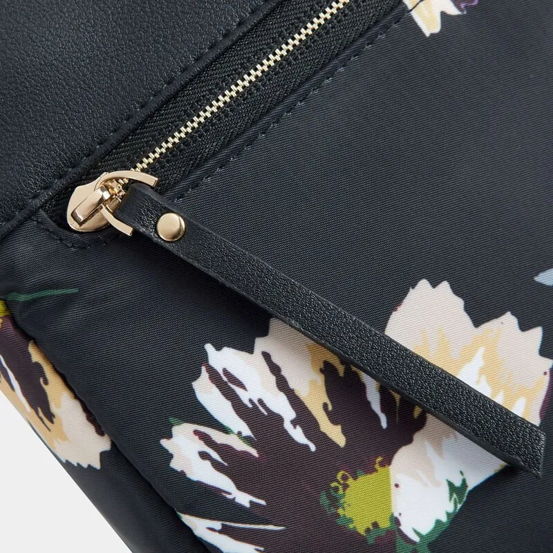 Travelon Anti-Theft Addison Small Crossbody